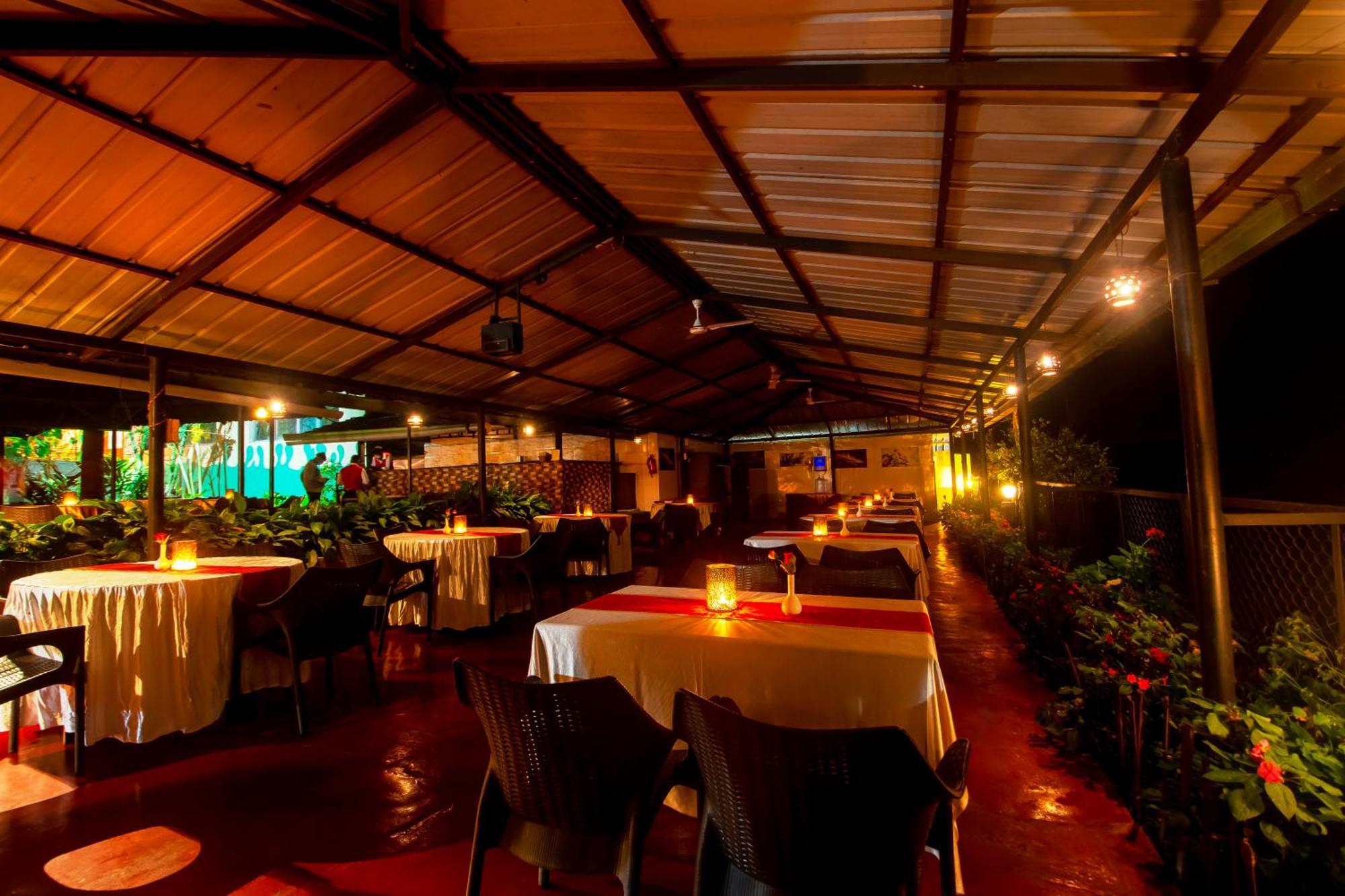 Coorg Jungle Camp Backwater Resort Suntikoppa Екстер'єр фото